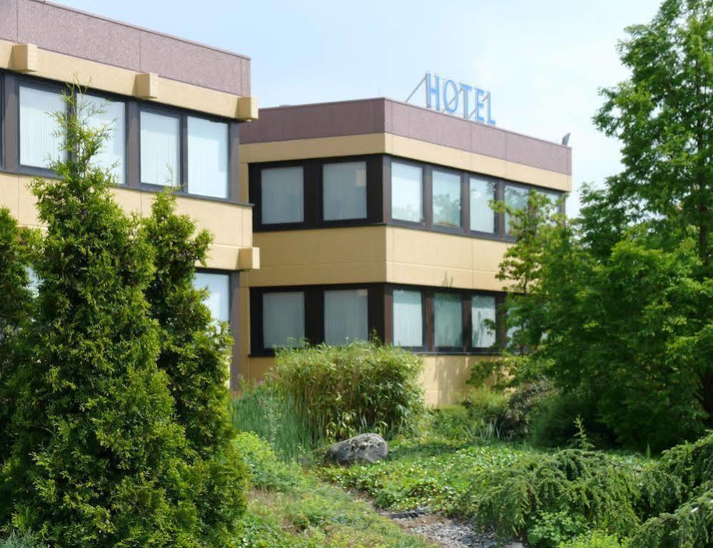 Wunderland Kalkar Hotel Exterior photo